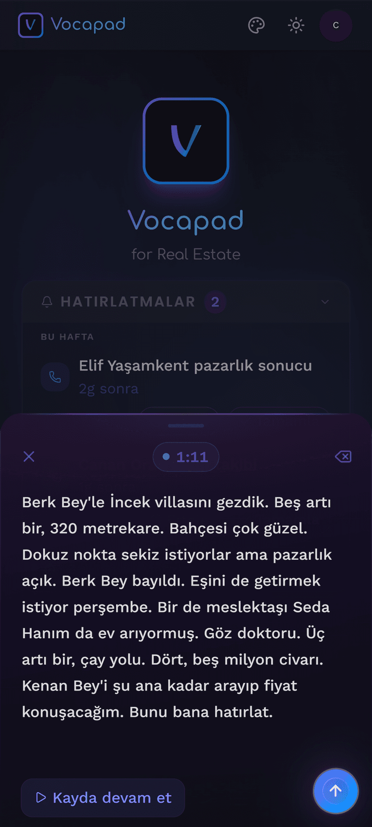 Voice recording with live transcription